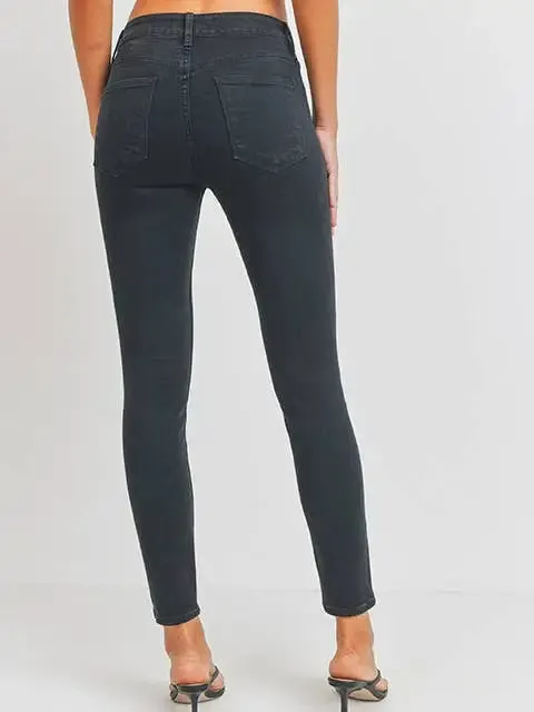 CLASSIC SKINNY SLIM FIT DENIM JEANS