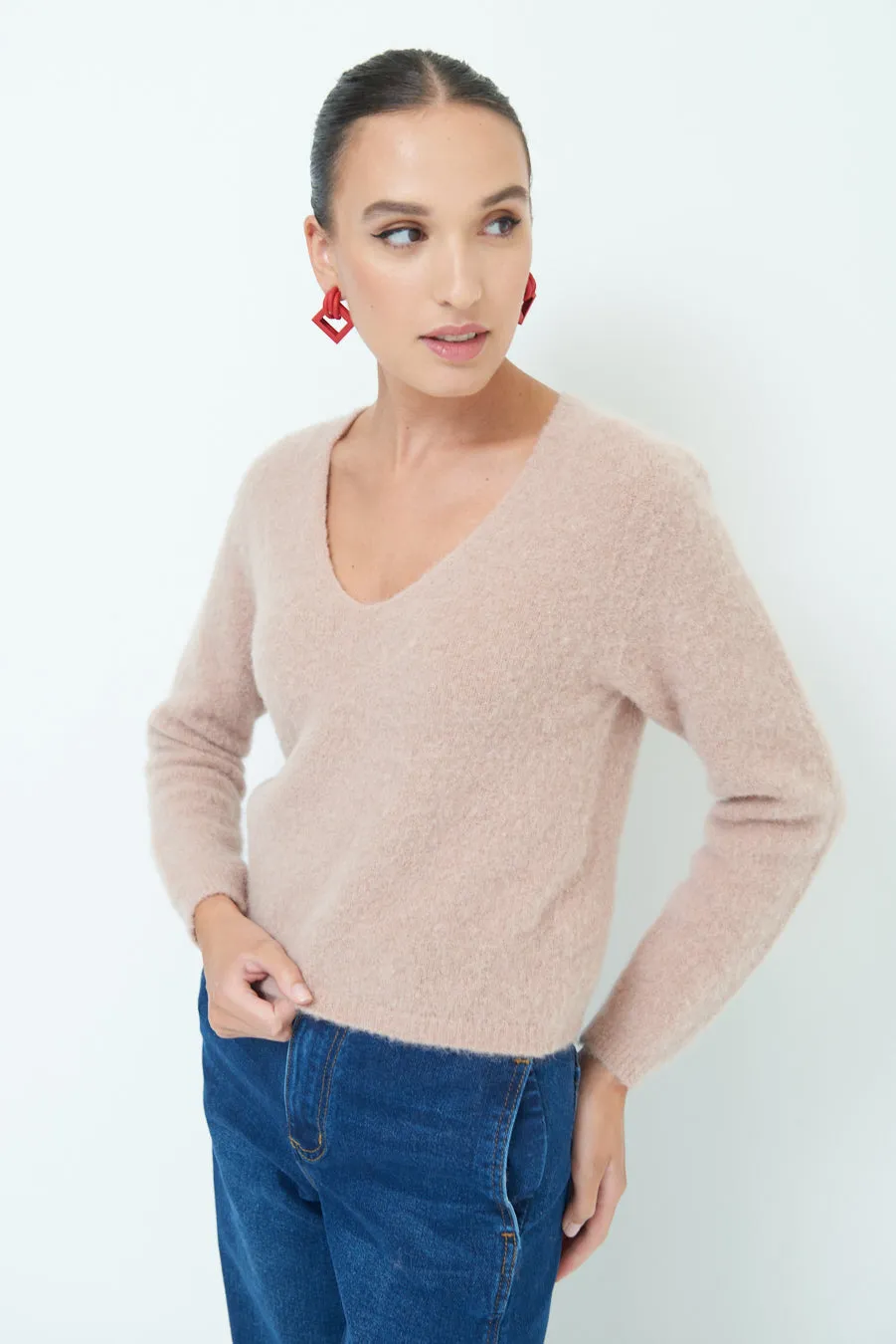 Cozy v-neck sweater with soft texture wholesale