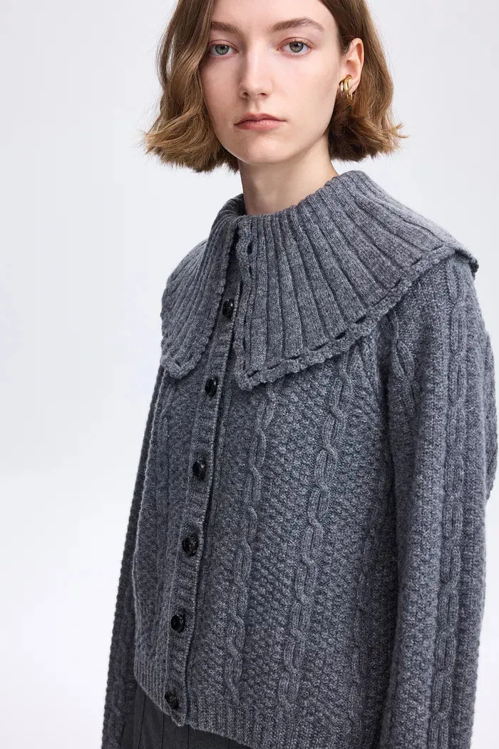 Magdalena Detachable Collar Cardigan in Wool Knit