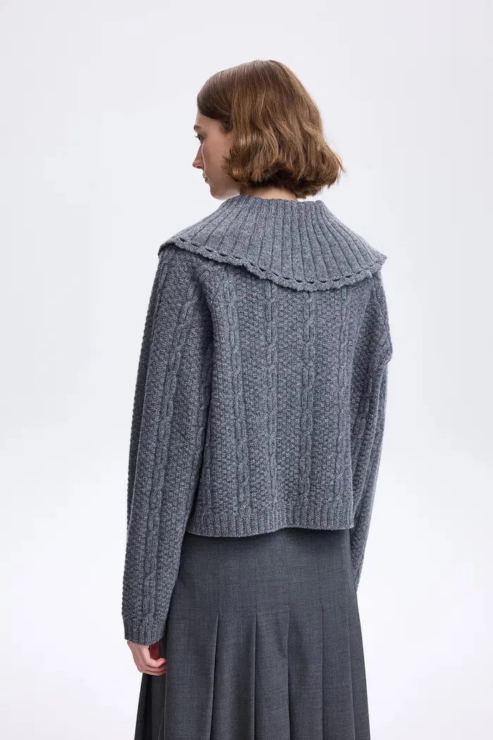 Magdalena Detachable Collar Cardigan in Wool Knit