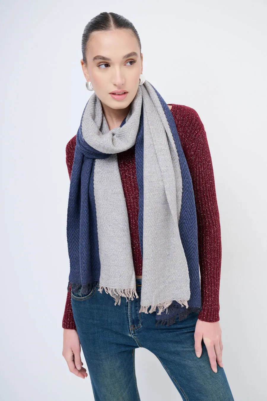 Soft fringed scarf with dual-tone design wholesale